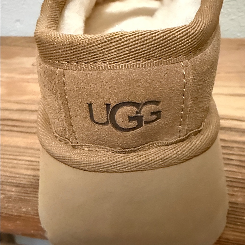 UGG Bea Mary Jane - Picture 5 of 8